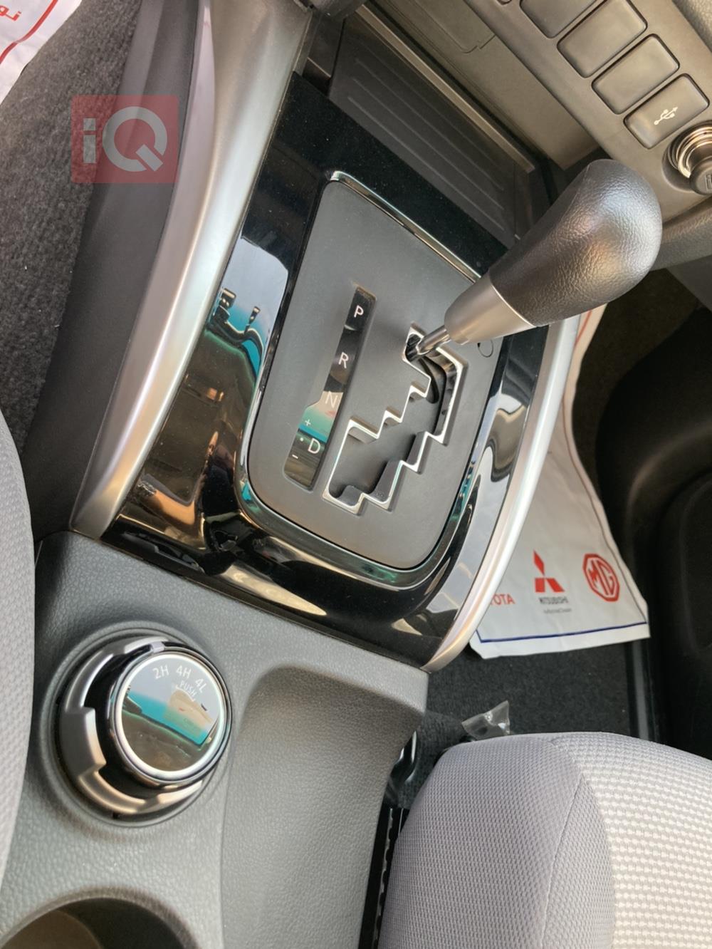 ميتسوبيشي L200